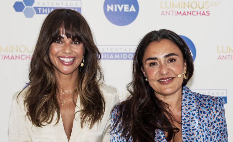lara alvarez y candela peña para nivea